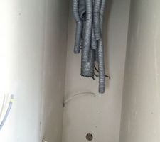 Le monstre du plafond tentaculaire :)