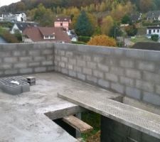 Début élévations murs etage