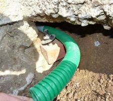 Un morceau de gaine PTT pour la courbure en sortie de chambre