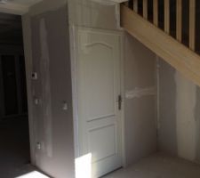 31/10/15 : Plaquiste JOUR 7 (cloison WC sous escalier faite)