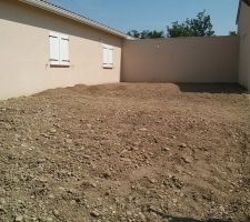 Et c'est parti pour le labourage des terres