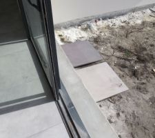 Carrelage pour terrasse extérieur noir ou gris?