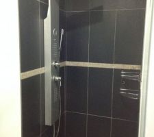 Douche des enfants terminée.