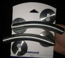 Poign&eacute;es de porte d'interieur
