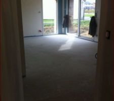 Ponçage de la dalle. Petite vue d'ensemble.