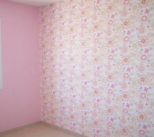 La chambre de SOLANA : elle ne voulait plus une chambre de petite fille
