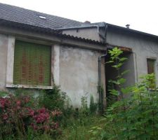 Façade coté jardin (Ouest) en novembre 2012.