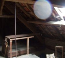 Les combles en cours de déblayage...
