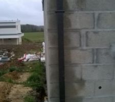 Finition toiture
gouttière zinc noir