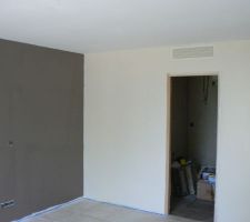 Premi&egrave;re couche des couleurs, va falloir une deuxi&egrave;me comme d'habitude !! lol