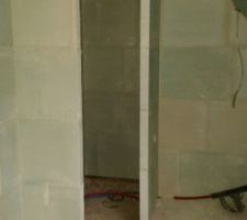 Sdb enfant : douche italienne