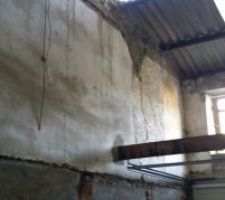 L'intérieur du garage...