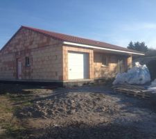 Enduit bitumineux sur le vide sanitaire