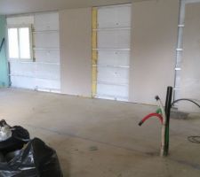 Pose des cloisons et plafond