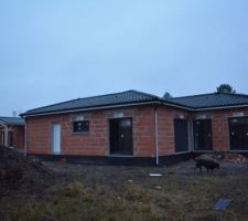 Charpente, couverture et goutti&egrave;res termin&eacute;es