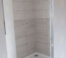 Salle d'eau de la suite parentale