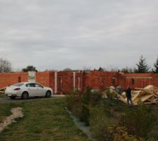 La maison vue du terrain voisin