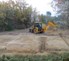 D&eacute;but des tranch&eacute;es pour les fondations