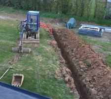 Tranchée pour futur cabanon