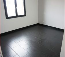 Carrelage et peinture termin&eacute;