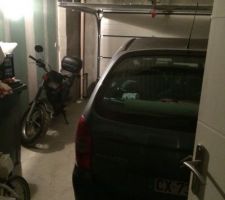 La voiture ET la moto sont rentrées dans le garage !! Avec le froid et le givre de la nuit, ça permettra de ne plus gratter ?