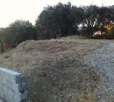 Terre remblay&eacute;