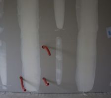 Bandes - Mur TV