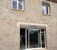 4 mois apr&egrave;s l'ouverture de chantier,la maison est hors d'eau,hors d'air