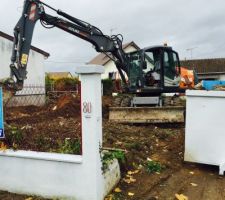 Ouverture du portail et debut terassement