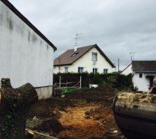 Ouverture du portail et debut terassement