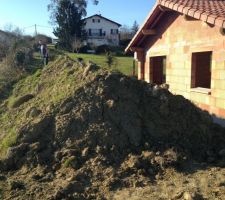 Vue du jardin, arrière de la maison