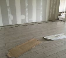 Pose carrelage en cours