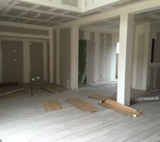 Pose carrelage en cours