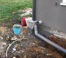 Le réseau d'eau pluviale en cours d'installation
