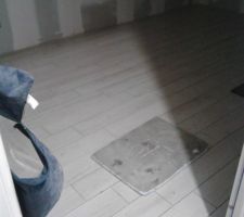 Carrelage en cours.