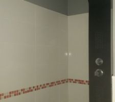 Salle de bains Enfant (RDC)