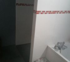 Salle de bains Enfant (RDC)