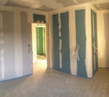 Bandes placo 2nd passes
Notre chambre