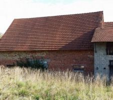 Grange arri&egrave;re