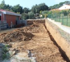 Mur soutènement en bloc à bancher ep20m