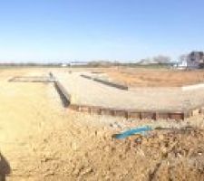 L'entr&eacute;e de notre parcelle (longueur en biais)