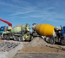 Béton Michel prêt à couler la dalle du RdC