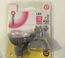 Ampoules led choisies gu10 3000 k 
La couleur est vraiment jolie aucun regret !!!