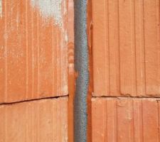 Joint de dilatation.