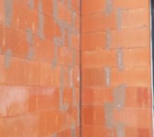 Joint de dilatation.