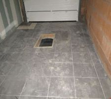 Carrelage du garage.