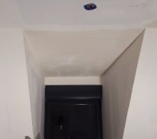 On recommence les enduits de plafond