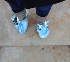 Magali et ses bottes de chantier improvis&eacute;es lol !!