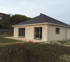 Crépi terminer très satisfait de notre constructeur .