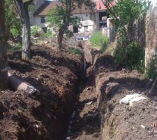 Exutoire vers les canalisations communales .